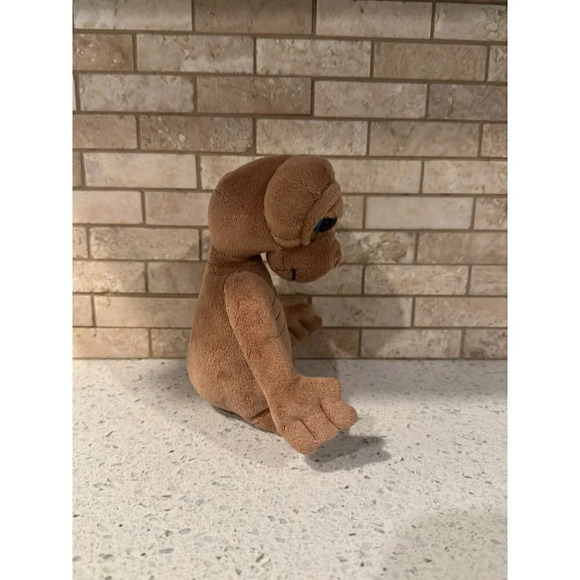 E.T Extra Terrestrial Small Plush 6-7" inch b18 - Picture 2 of 5